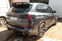 BMW X5 G05 2019–2026 Spoiler zadního okna V3 (přírodní karbon) fotografie 9