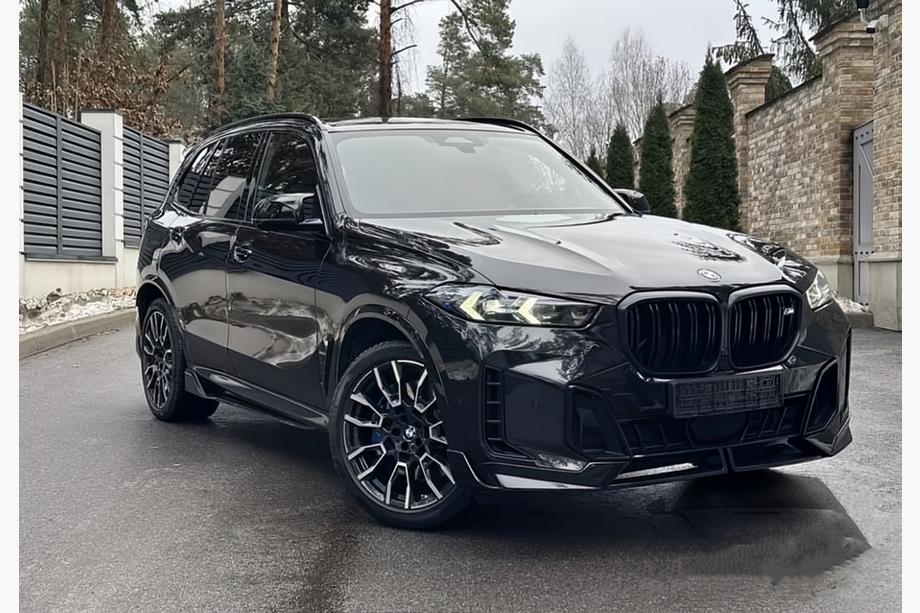 BMW X5 G05 2019–2026 Nástavce prahů V3 (černý lesk) Image
