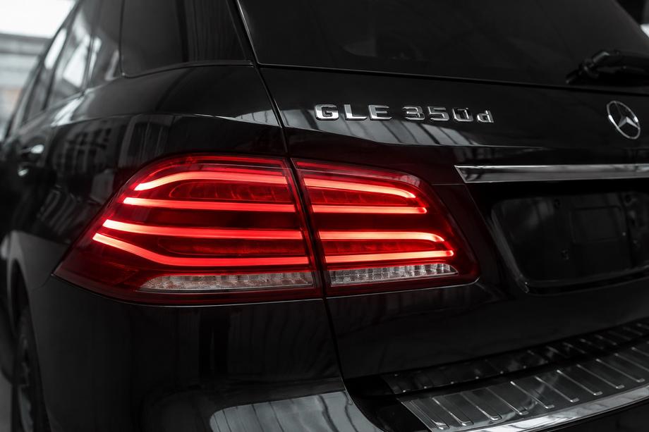 Mercedes GLE/ML třída W166 2011–2018 Zadní světla Europe (2 ks) Fotografie 2