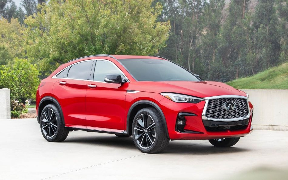 Recenze prémiového crossoveru Infiniti QX55