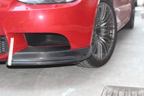 BMW řady 3 E90/E91 2005–2011 Nástavce na přední nárazník Flap FRP V2 (pro E90 2008-2011 Base) fotografie 6