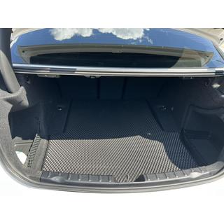 Vana do kufru (pro F30, xDrive, černá) BMW řada 3 F30/F31 2012–2019 fotografie 1