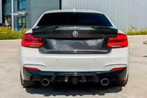BMW řady 2 F22/F23 2014–2021 Karbonové víko kufru (pro F87) fotografie 2