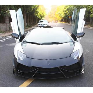 Karbonová kapota Lamborghini Aventador 2011–2022 fotografie 2