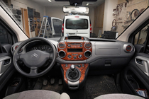 Citroen Berlingo 2008–2018 Kryty palubní desky Karbon fotografie 1