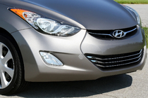 Hyundai Elantra (MD/UD) 2011–2015 Lišty na mřížku (3 ks, nerez) fotografie 1