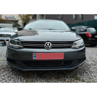 Nerezové lišty na masku chladiče 2011-2014 (4 ks) Volkswagen Jetta 2011–2018 fotografie 1
