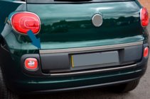 Fiat 500/500L 2013–2022 Nerezová lišta na hranu víka kufru OmsaLine – italská nerezová ocel fotografie 3