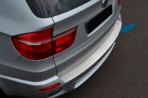 BMW X5 E70 2007–2013 Nerezová lišta na zadní nárazník OmsaLine fotografie 1