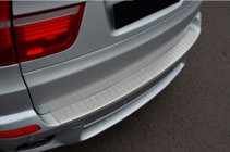 BMW X5 E70 2007–2013 Nerezová lišta na zadní nárazník OmsaLine fotografie 2