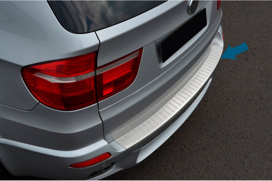 BMW X5 E70 2007–2013 Nerezová lišta na zadní nárazník OmsaLine Image