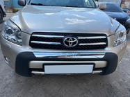 Toyota Rav 4 2006–2013 Nerezové lišty na masku chladiče 2006-2010 (4 ks) fotografie 2