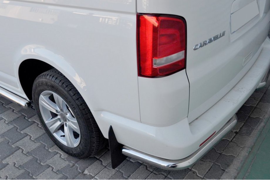 Volkswagen T5 Caravelle 2004–2010 Zadní rohy AK003 (2 ks, nerez) Image
