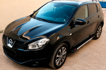 Nissan Qashqai 2007–2010 Boční prahy RedLine V1 (2 ks, hliník) fotografie 1