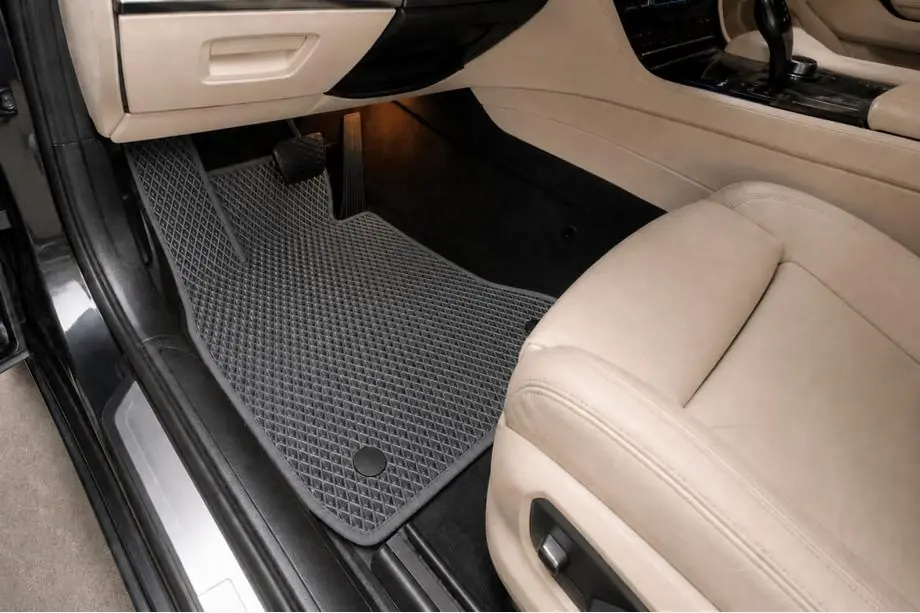 BMW řady 7 F01/F02 2008–2015 EVA autokoberce (pro F01, šedé) Image