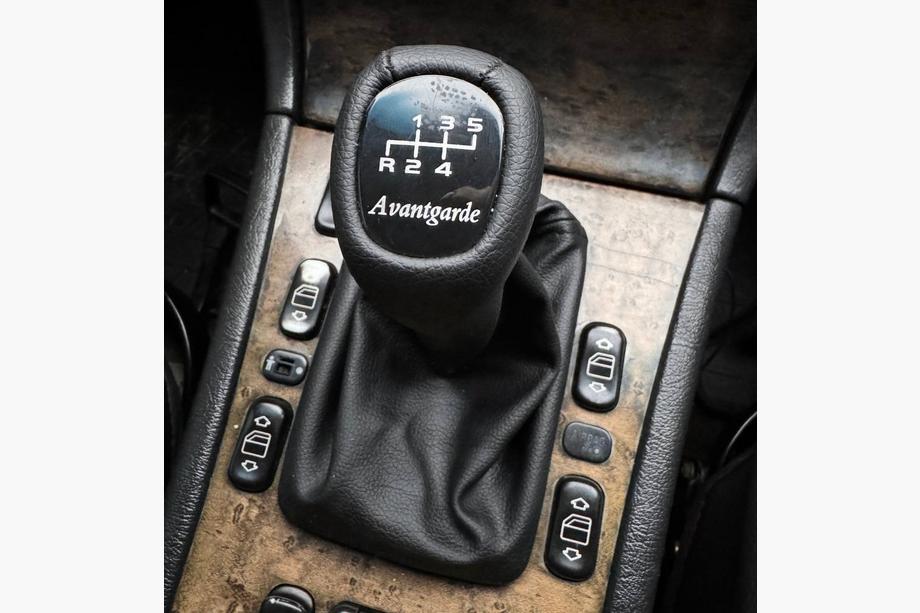 Mercedes třída E W210 1995–2002 Manžeta a hlavice řadicí páky s rámečkem (avantgarde) Fotografie 10