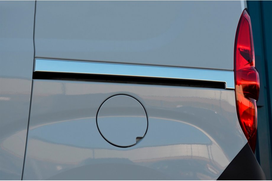Opel Combo 2012–2018 Lišta pod posuvné dveře (2 ks, nerez) Image