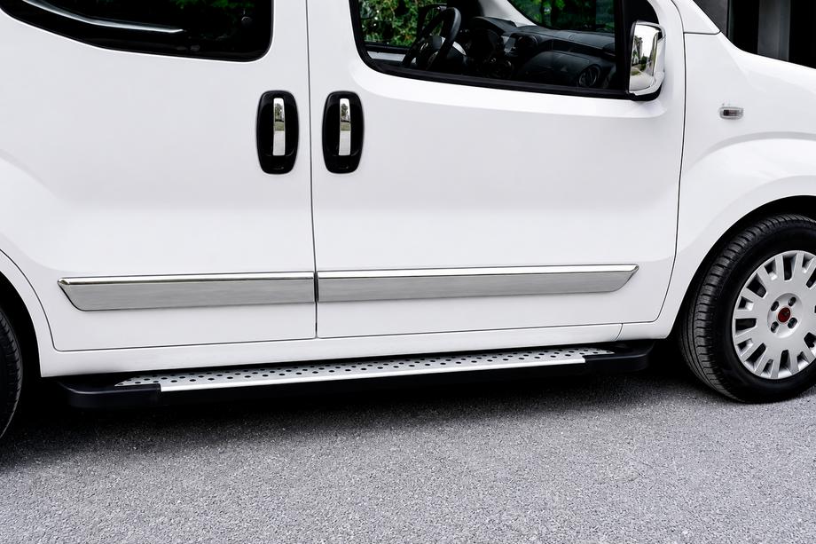 Opel Combo 2012–2018 Boční nášlapy Allmond Grey (2 ks, hliník) Image