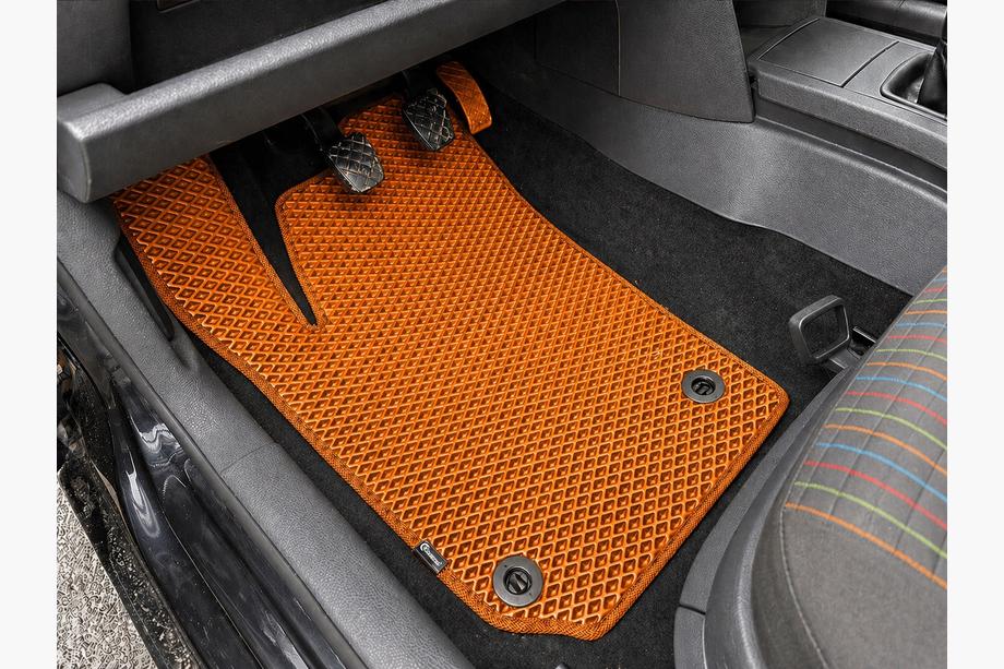 Volkswagen Polo 2001–2009 EVA autokoberce do interiéru (HB, 3/5dveřový, oranžové) Image