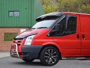 Ford Transit 2000–2014 Sluneční kšilt na čelní sklo (černý lesk, 5 mm) fotografie 19