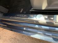 Volkswagen Golf 5 2003–2009 Nerezové kryty vnitřních prahů (2 ks) fotografie 2