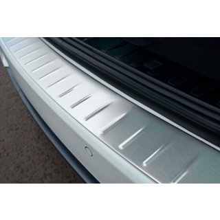 Nerezová lišta na zadní nárazník (2006-2008, SW, nerez) BMW řady 3 E90/E91 2005–2011 fotografie 3