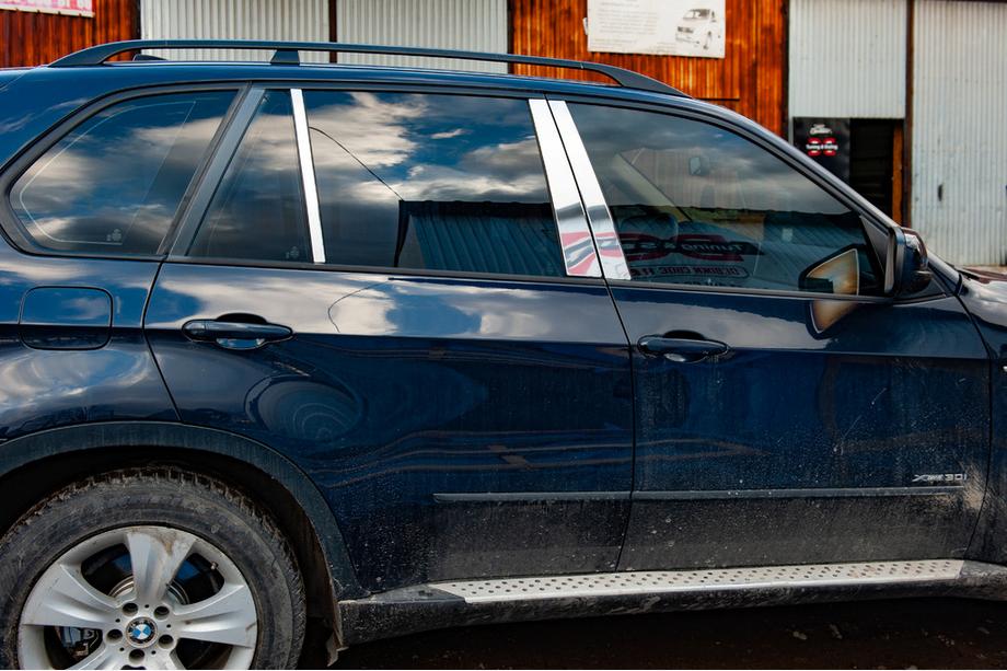 BMW X5 E70 2007–2013 Nerezové lišty sloupků dveří Image