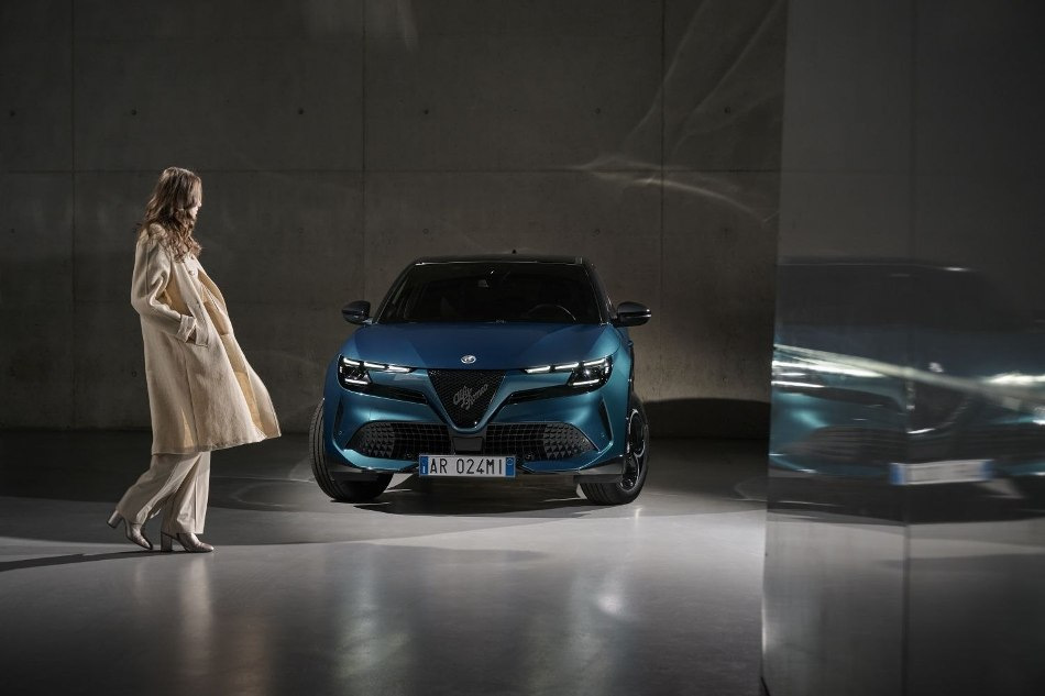 Alfa Romeo Junior Hybrid: přehled crossoveru