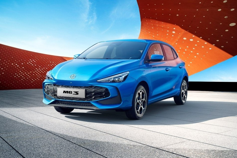 Test kompaktního městského hatchbacku MG 3 třetí generace