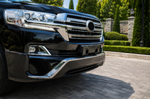 Toyota Land Cruiser 200 2007–2021 Přední lip spoiler 2016↗ (Executive 2016) fotografie 2