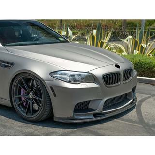 Přední lip spoiler DPT V2 (pro M5, lesklá černá) BMW řada 5 F10/F11 2010–2016 fotografie 1