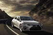 Lexus ES: recenze sedanu vyšší střední třídy fotografie 1