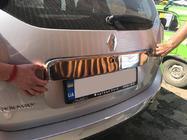 Renault Duster 2008–2017 Lišta nad SPZ celistvá (nerez) fotografie 3