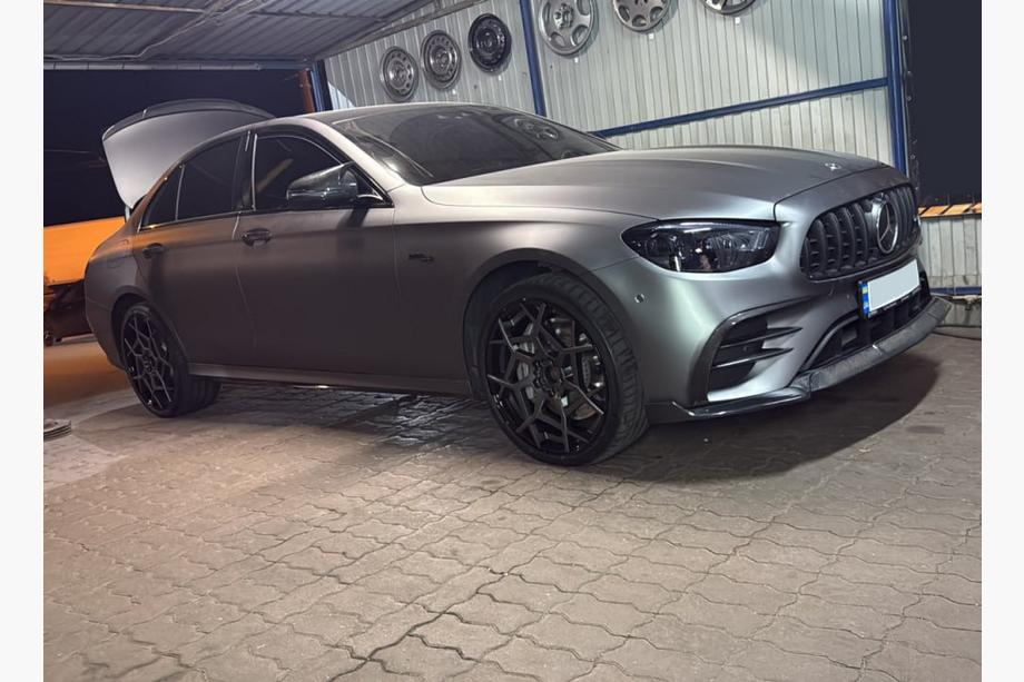 Mercedes E-class W213 2016–2023 Kované disky (4 ks) Fotografie 4