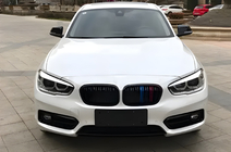 BMW řada 1 F20/F21 2011–2019 Maska chladiče (ledvinky) M-Look (2015-2019, M-Color) fotografie 1