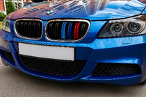 BMW řady 3 E90/E91 2005–2011 Ledvinky M-Look (pro E-90/91 2008-2011, M-Color s chromovým rámečkem) fotografie 1