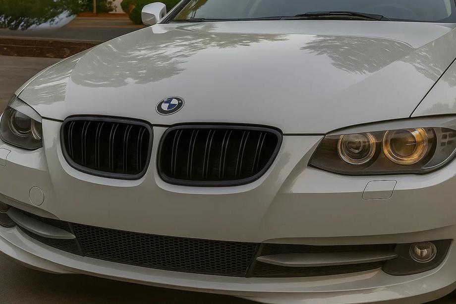 BMW řada 3 E92/E93 2006–2013 M-Look ledvinky (pro 2010-2013, matná černá) Image