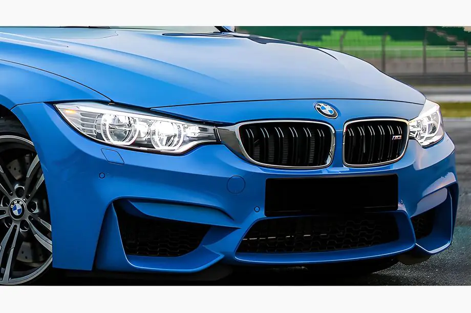 BMW řada 3 F30/F31 2012–2019 Ledvinky M-Look (lesklá černá s chromovým lemem) Image