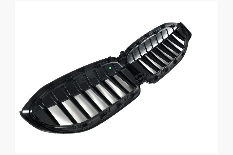 BMW řada 3 G20/G21 2018– Mřížky chladiče 1 Bar (2018-2022, černá matná) Fotografie 5