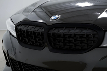 BMW řada 3 G20/G21 2018– Ledvinky Diamond Black (2018-2022, černé lemování) fotografie 2