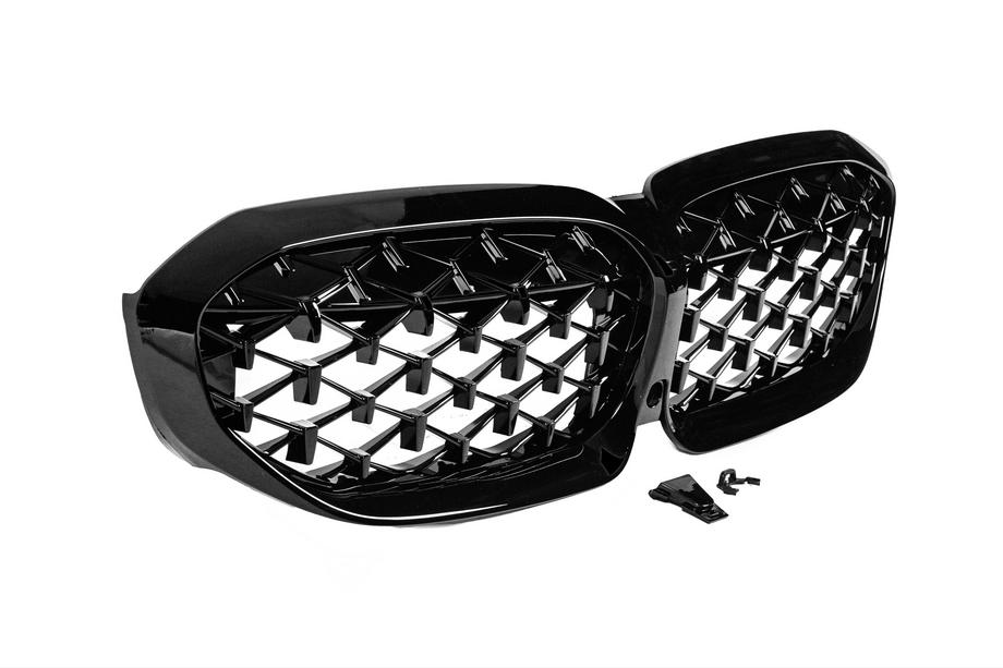 BMW řada 3 G20/G21 2018– Ledvinky Diamond Black (2018-2022, černé lemování) S přípravou pro kameru Fotografie 5
