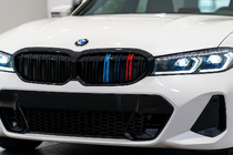 BMW řada 3 G20/G21 2018– Ledvinky M-Look (2022+, M-Color) fotografie 1