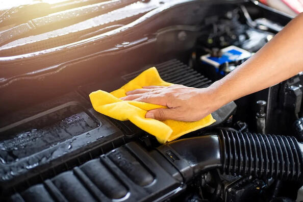 Mytí motoru auta: jak často ho dělat a proč je důležité?