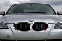 BMW řada 5 E60/E61 2003–2010 Ledvinky M-Look (M-Color s chromovým rámečkem) fotografie 1