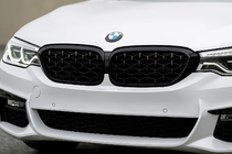 BMW řada 5 G30/G31 2017–2023 Ledvinky Diamond Black V1 (2017-2020, černé lemování) fotografie 1