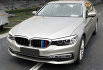 BMW řada 5 G30/G31 2017–2023 Mřížky ledvinek 1 Bar (2017-2020, M-Color s chromovým rámečkem) fotografie 1