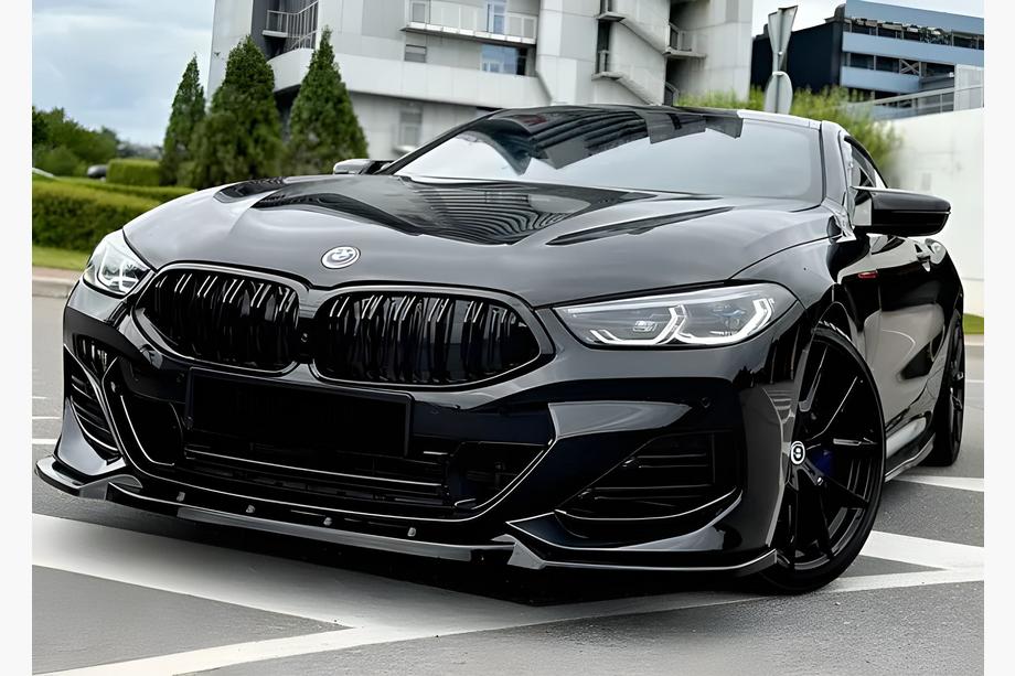 BMW řada 8 G14/G15/G16 2018– Ledvinky M-Look (2018-2022, černý lesk) Fotografie 3