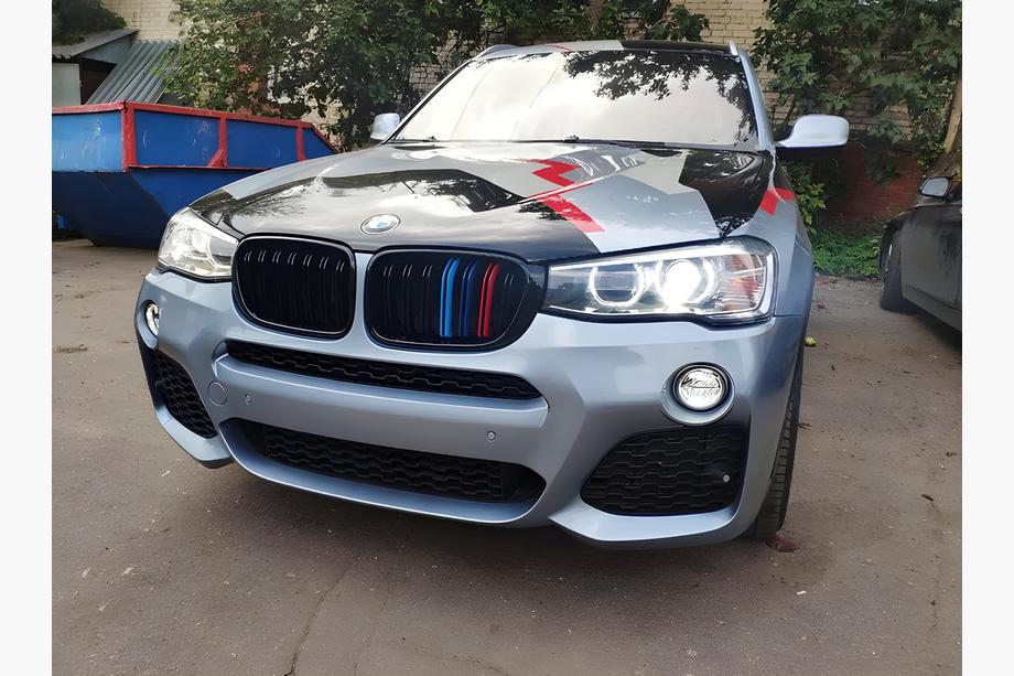 BMW X3 F25 2011–2018 Mřížky ledvinek M-Look (2014-2018, M-Color) Image