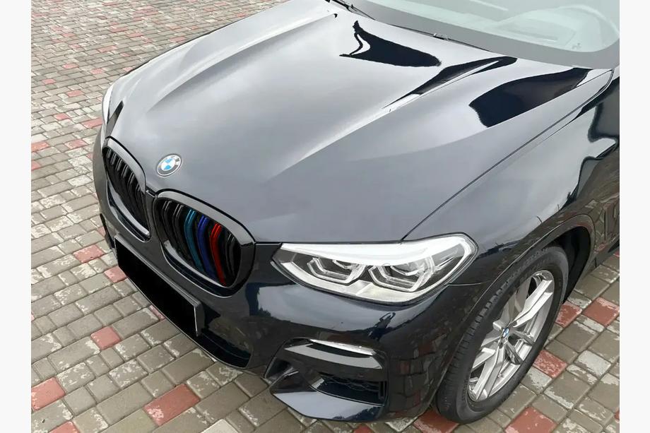 BMW X3 G01 2018– Ledvinky M-Look (2018-2021, M-Color) Image