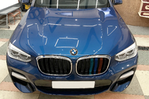 BMW X3 G01 2018– Ledvinky M-Look (2018-2021, M-Color s chromovým lemováním) fotografie 1